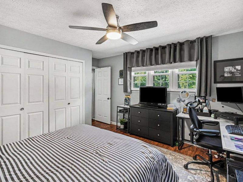1326 Pennsbury Drive, Unit 20, Green Township, OH 45238 Photo 16