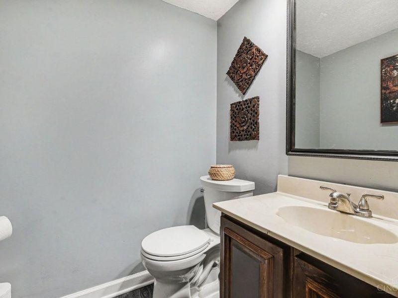 1326 Pennsbury Drive, Unit 20, Green Township, OH 45238 Photo 22