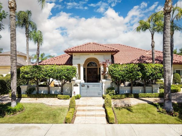 11500 Harrington Street, Bakersfield, CA 93311