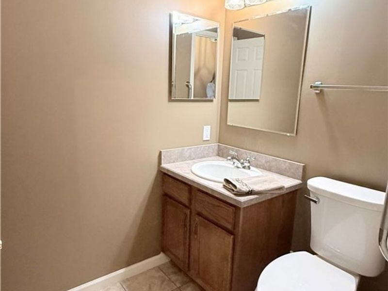 28 Hunters Woods Boulevard, Unit B, Canfield, OH 44406 Photo 18