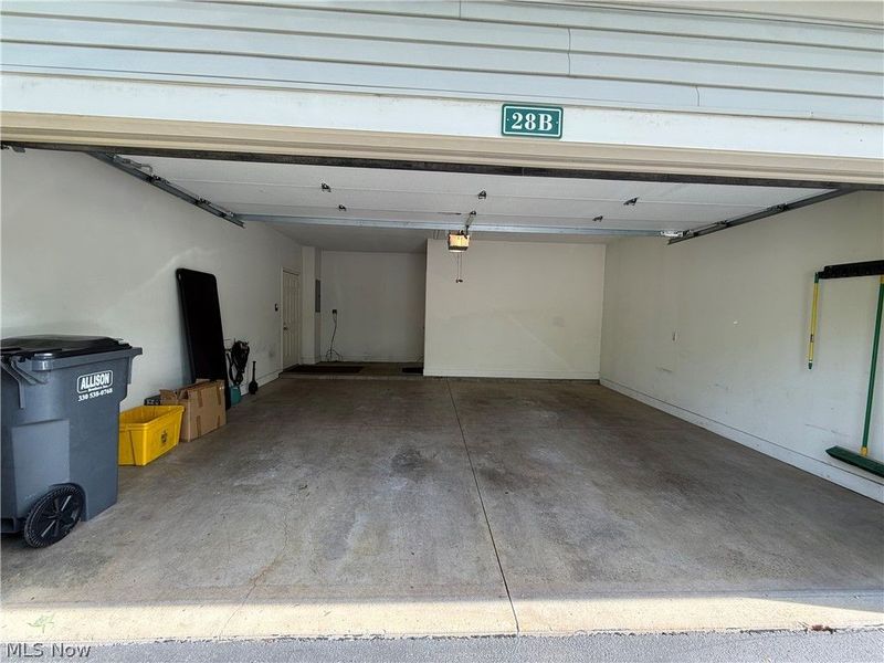 28 Hunters Woods Boulevard, Unit B, Canfield, OH 44406 Photo 24