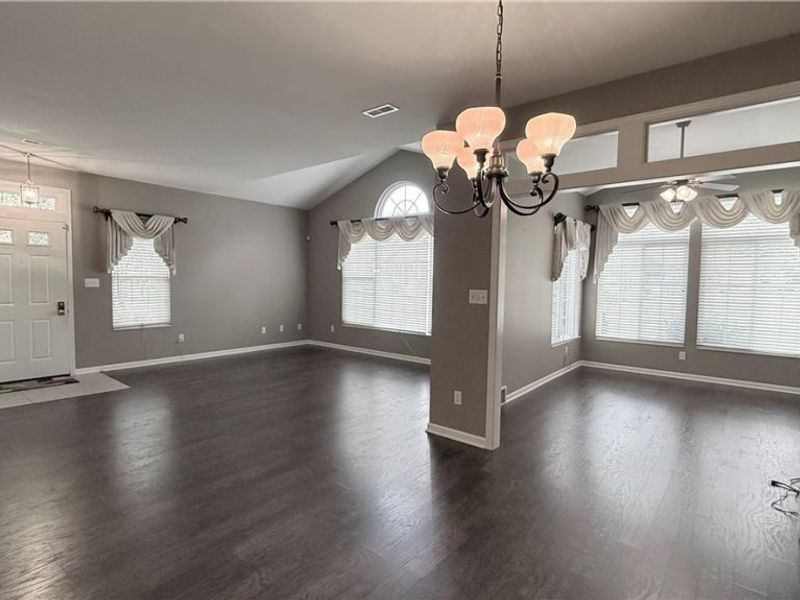 28 Hunters Woods Boulevard, Unit B, Canfield, OH 44406 Photo 5