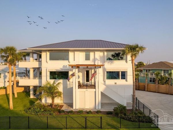 802 Rio Vista Dr, Pensacola Beach, FL 32561