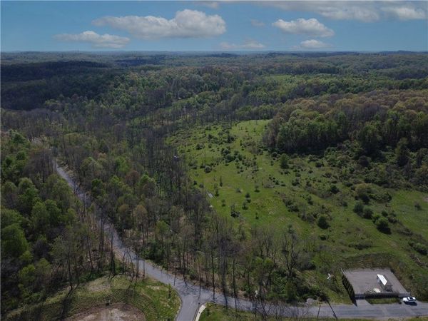 5671 N Montour Road, Gibsonia, PA 15044
