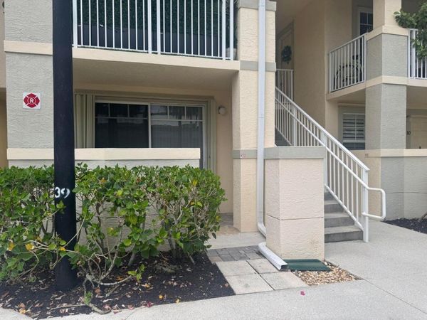 1139 Town Center Drive, Unit 11, Jupiter, FL 33458