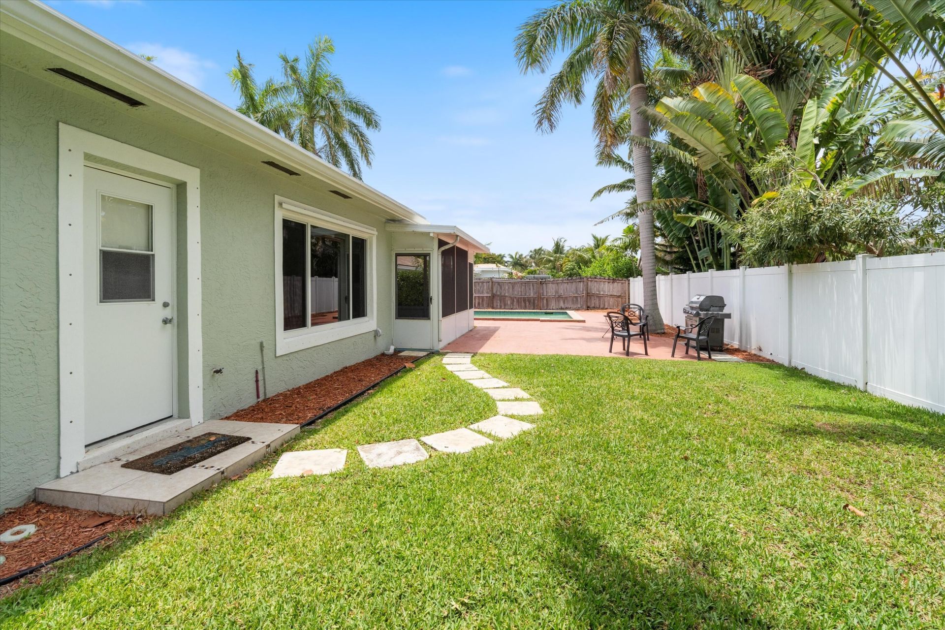 801 Berkeley Street, Boca Raton, FL 33487 Photo