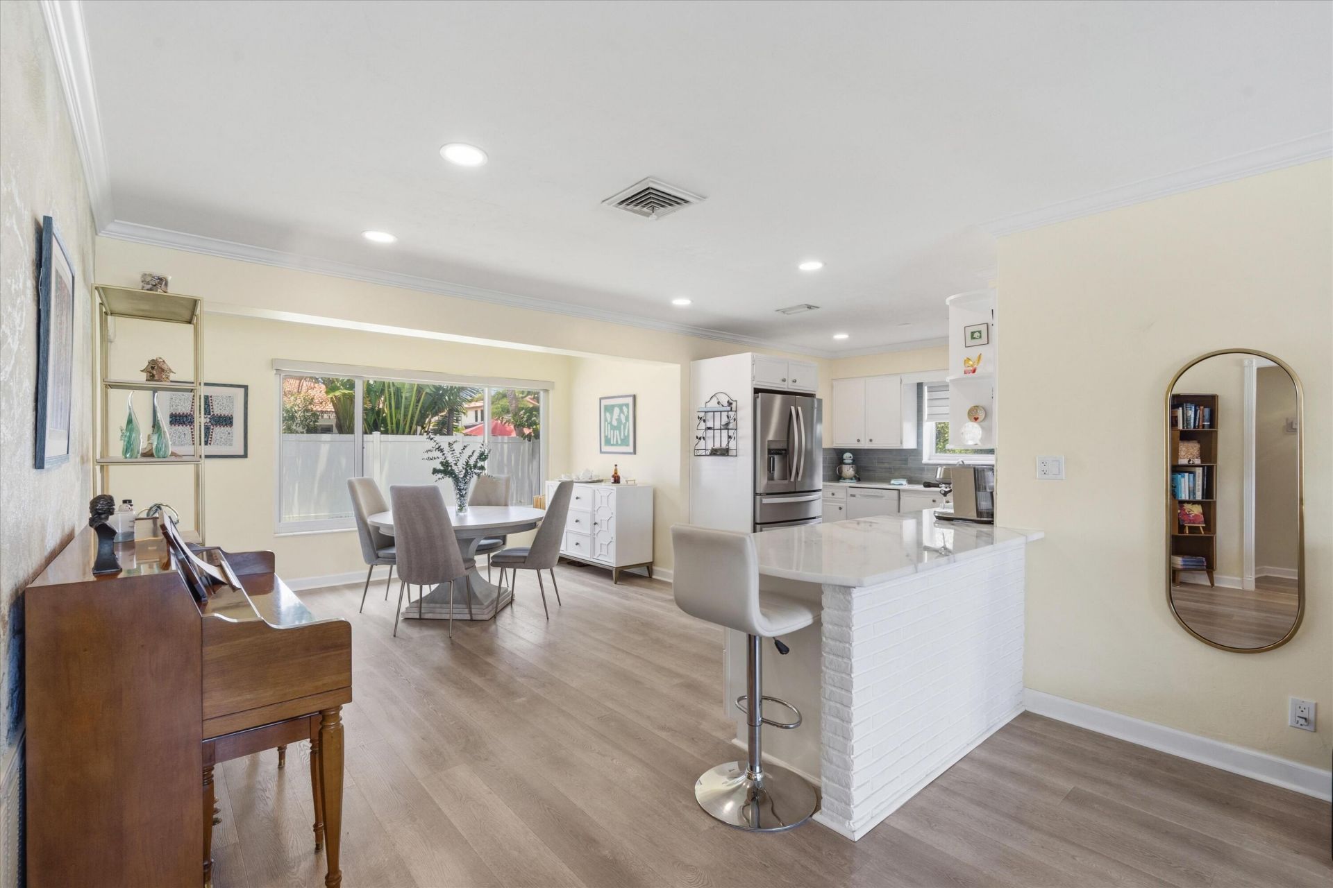 801 Berkeley Street, Boca Raton, FL 33487 Photo