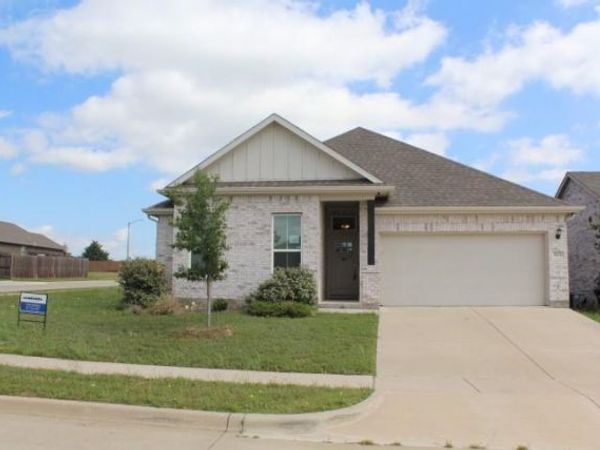 1401 Eagle Nest Drive, Pelican Bay, TX 76020