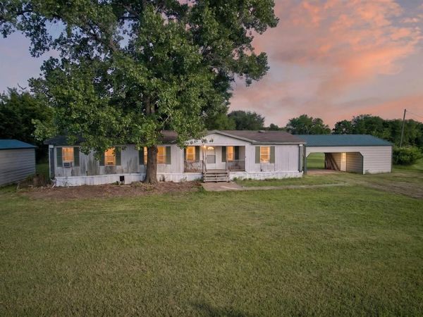 1670 Smith Circle, Combine, TX 75159