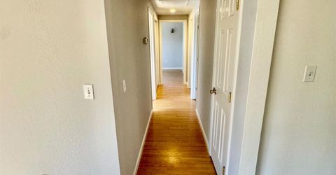 1194 Wesley Ln, Auburn, CA 95603 Photo