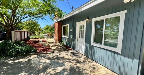 1194 Wesley Ln, Auburn, CA 95603 Photo