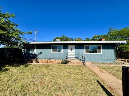 1194 Wesley Ln, Auburn, CA 95603 Photo
