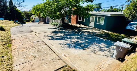 1194 Wesley Ln, Auburn, CA 95603 Photo