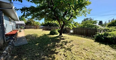 1194 Wesley Ln, Auburn, CA 95603 Photo
