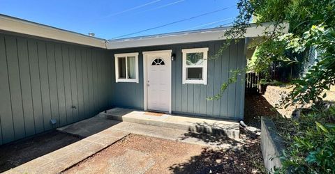 1194 Wesley Ln, Auburn, CA 95603 Photo