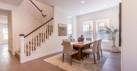 3243 Dullanty Way, Sacramento, CA 95816 Photo