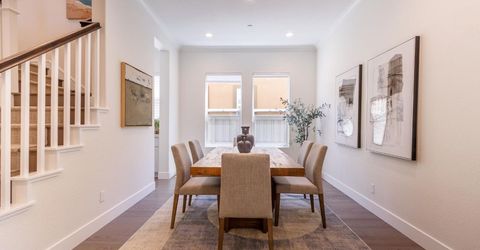 3243 Dullanty Way, Sacramento, CA 95816 Photo