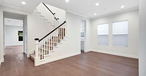 3243 Dullanty Way, Sacramento, CA 95816 Photo