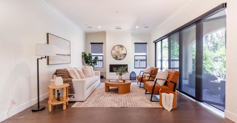 3243 Dullanty Way, Sacramento, CA 95816 Photo