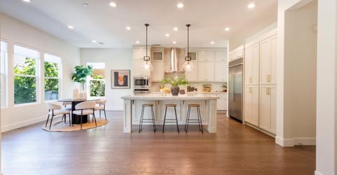 3243 Dullanty Way, Sacramento, CA 95816 Photo