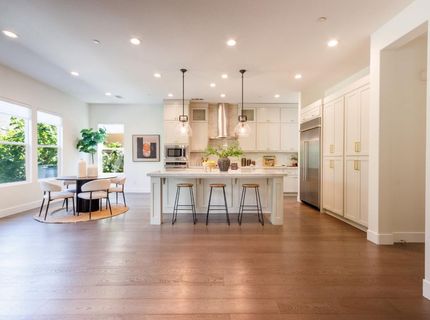 3243 Dullanty Way, Sacramento, CA 95816 Photo