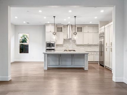 3243 Dullanty Way, Sacramento, CA 95816 Photo