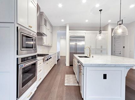 3243 Dullanty Way, Sacramento, CA 95816 Photo