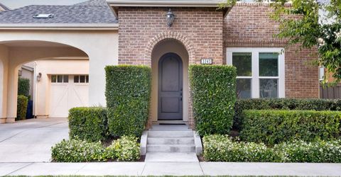 3243 Dullanty Way, Sacramento, CA 95816 Photo