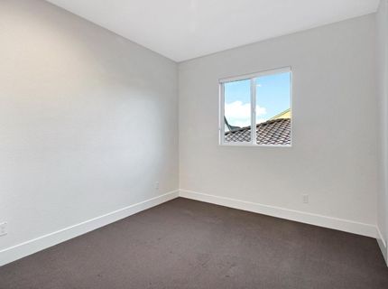 3243 Dullanty Way, Sacramento, CA 95816 Photo