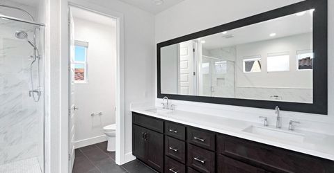 3243 Dullanty Way, Sacramento, CA 95816 Photo