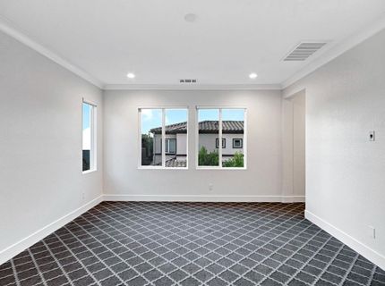 3243 Dullanty Way, Sacramento, CA 95816 Photo