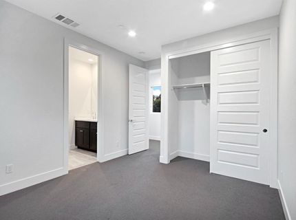 3243 Dullanty Way, Sacramento, CA 95816 Photo