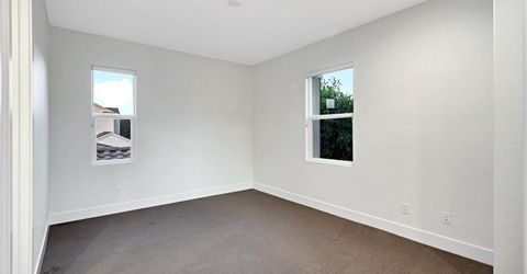 3243 Dullanty Way, Sacramento, CA 95816 Photo