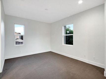 3243 Dullanty Way, Sacramento, CA 95816 Photo