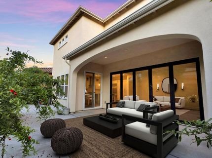 3243 Dullanty Way, Sacramento, CA 95816 Photo