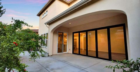 3243 Dullanty Way, Sacramento, CA 95816 Photo