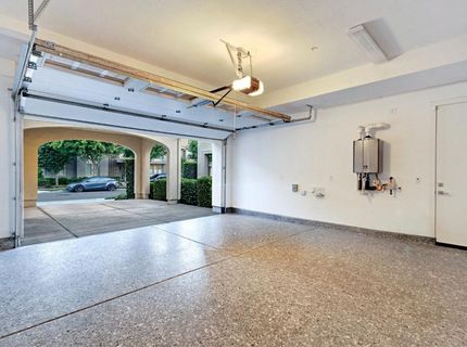 3243 Dullanty Way, Sacramento, CA 95816 Photo
