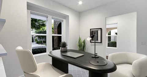 3243 Dullanty Way, Sacramento, CA 95816 Photo