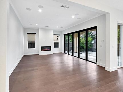 3243 Dullanty Way, Sacramento, CA 95816 Photo