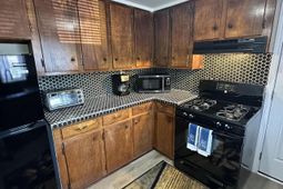 138 Tangelo Court photo 4