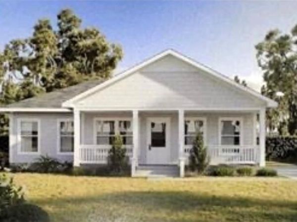 1820 Woodcock Place, Mobile, AL 36606