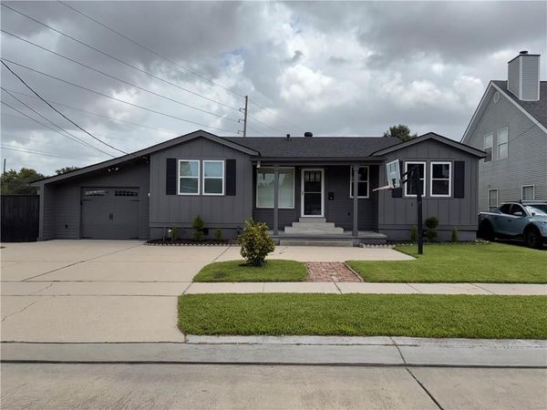 835 CARNATION Avenue, Metairie, LA 70001