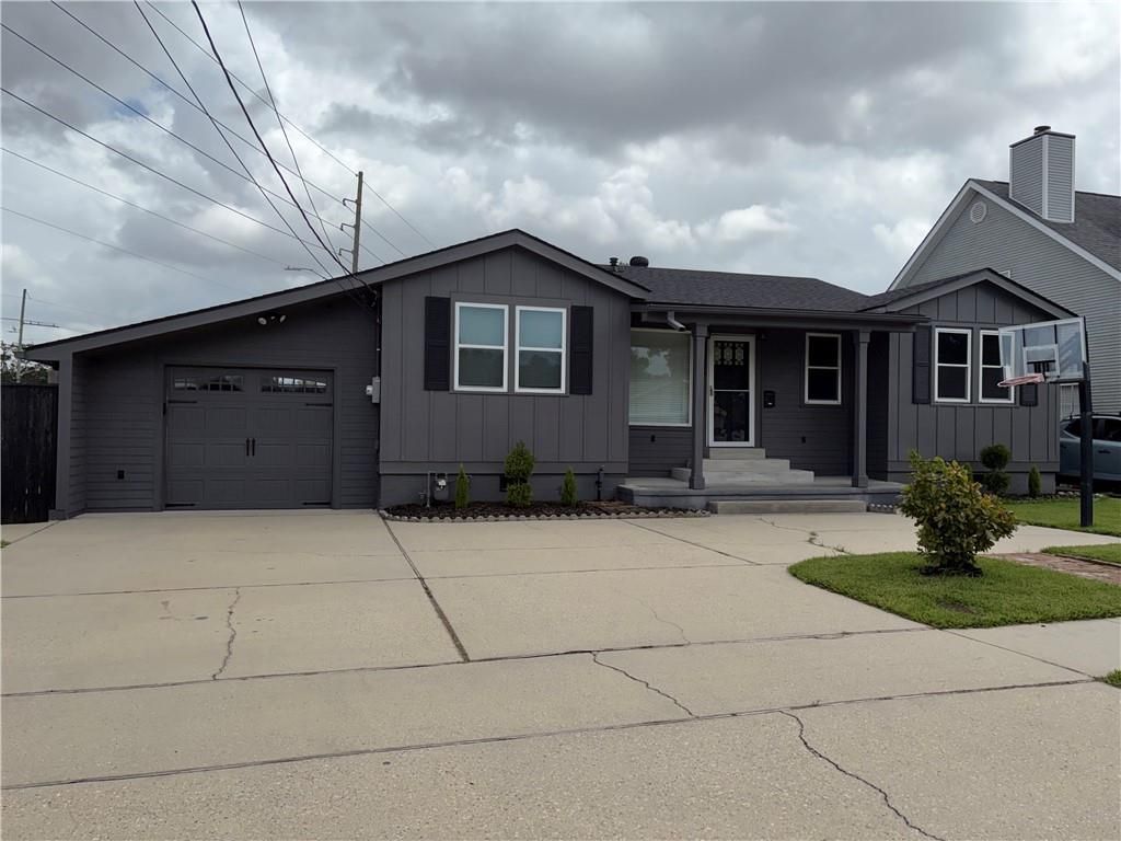 835 CARNATION Avenue Metairie, LA 70001