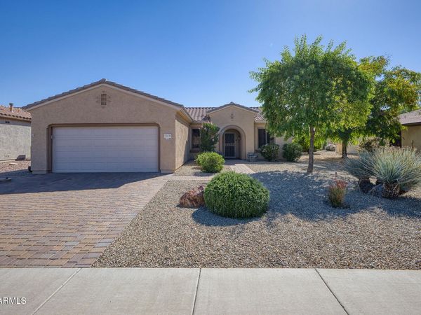 21039 N VISTA Trail, Surprise, AZ 85387