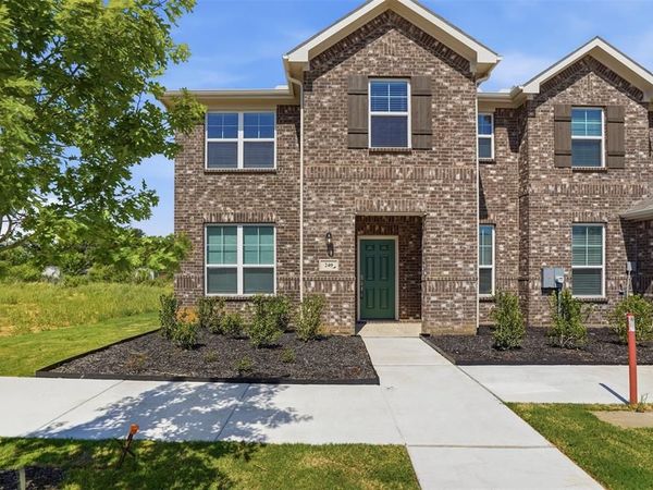 240 Wagon Spoke Way, Fort Worth, TX 76120