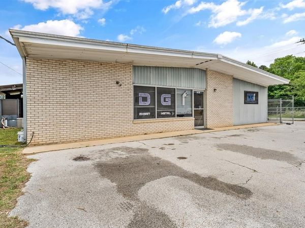 3456 Shiloh Road, Tyler, TX 75707