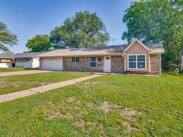 2003 Egret Lane, Greenville, TX 75402