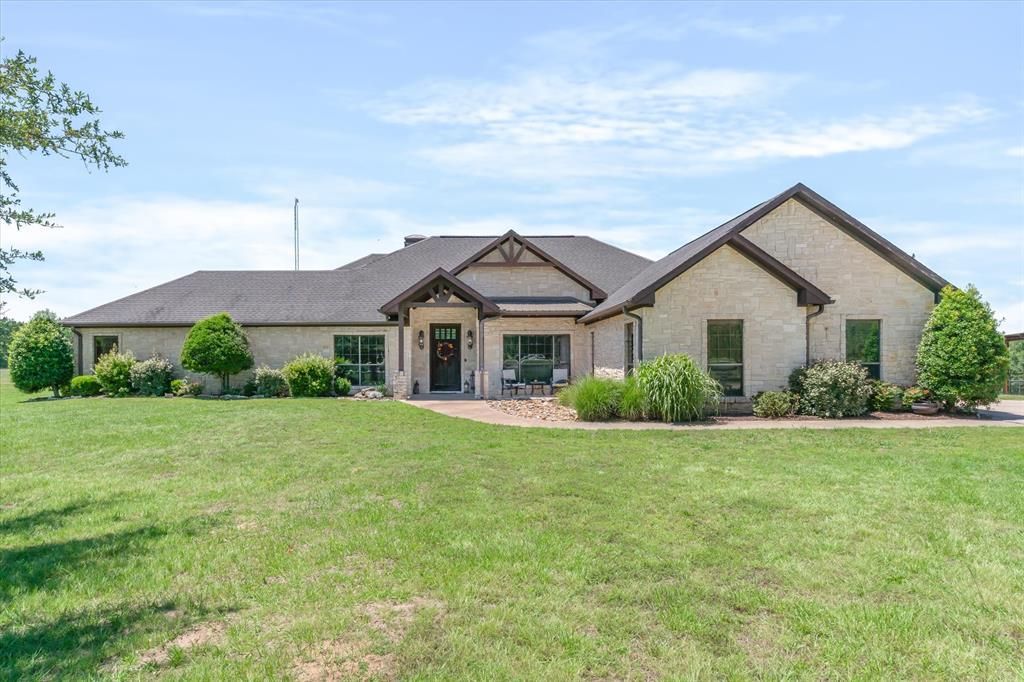 347 Vz County Road 3108, Edgewood, TX 75117 Main Photo