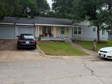 2841 Haynie Street, Fort Worth, TX 76112