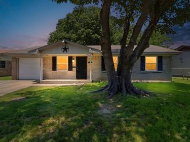 3423 Frosty Trail, Dallas, TX 75241